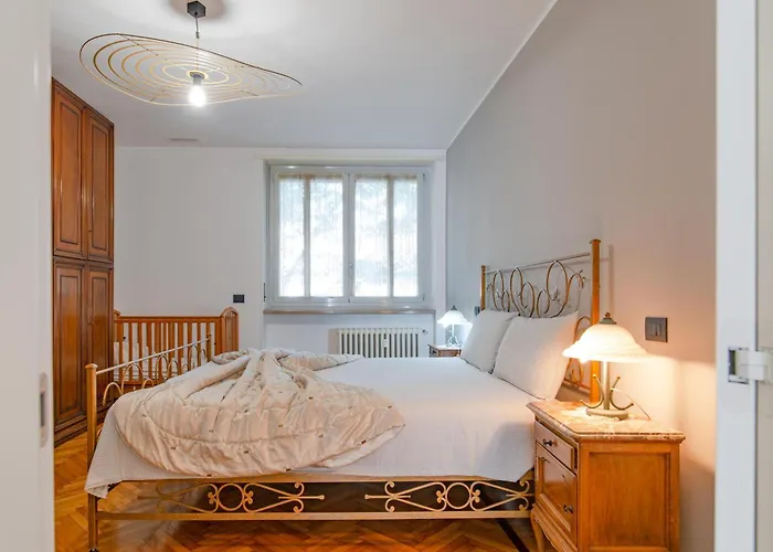 Crocetta, Statiuniti67 By Happyhostorino Turijn